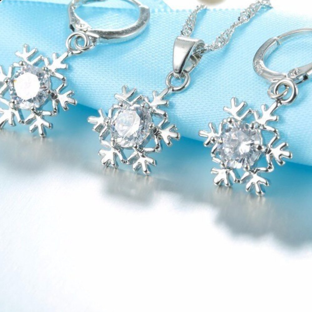 ❤️ Snowflake Woman 925 Sterling Silver Pendant Earrings And Necklace Set - Picture 6 of 8